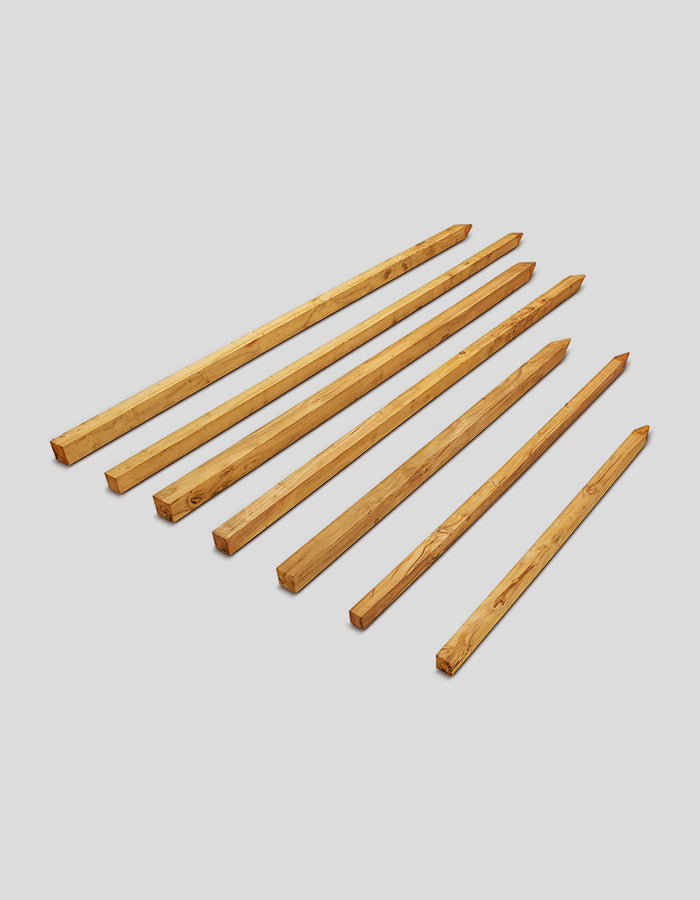 Boompalen gemaakt van robiniahout